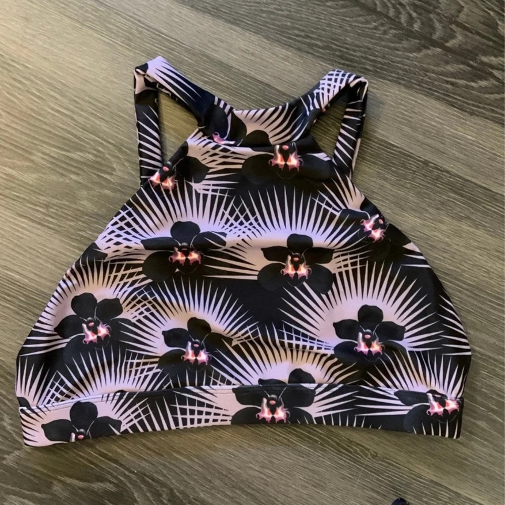 Acacia Top